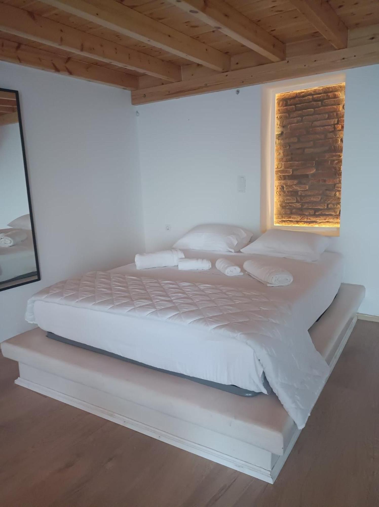 Michalelis Loft & Cave Διαμέρισμα Πλωμάρι Εξωτερικό φωτογραφία